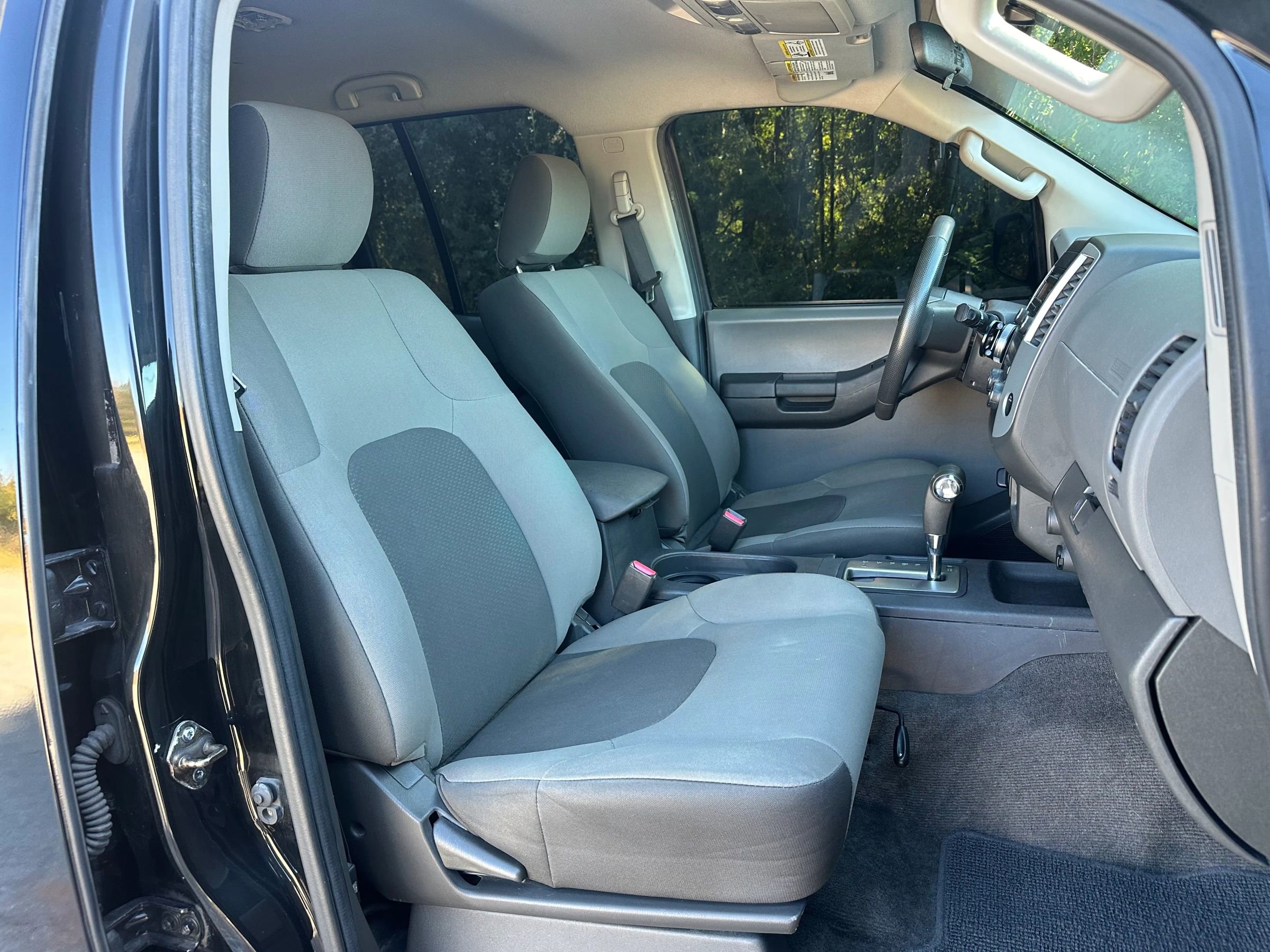 Used 2014 Nissan Xterra X image 10