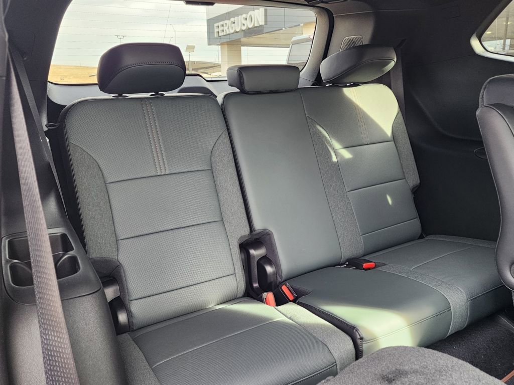 New 2026 GMC Acadia AT4 w/ Luxury Package image 50