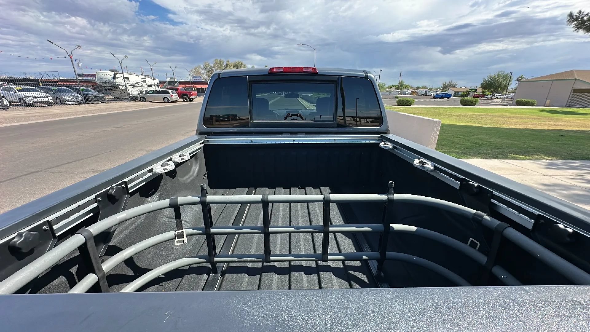 Used 2013 Nissan Titan SL AWD/4WD image 4