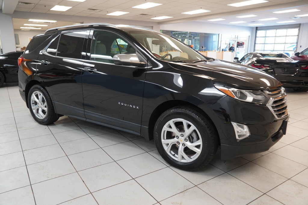 Used 2020 Chevrolet Equinox Premier AWD/4WD image 16
