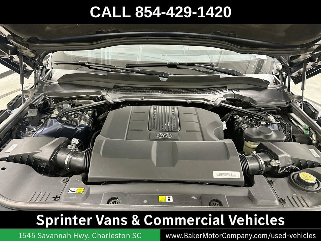 Used 2017 Land Rover Range Rover Supercharged AWD/4WD image 31
