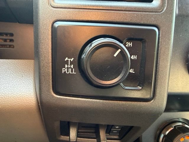 Used 2019 Ford F350 XL w/ Power Equipment Group AWD/4WD image 27