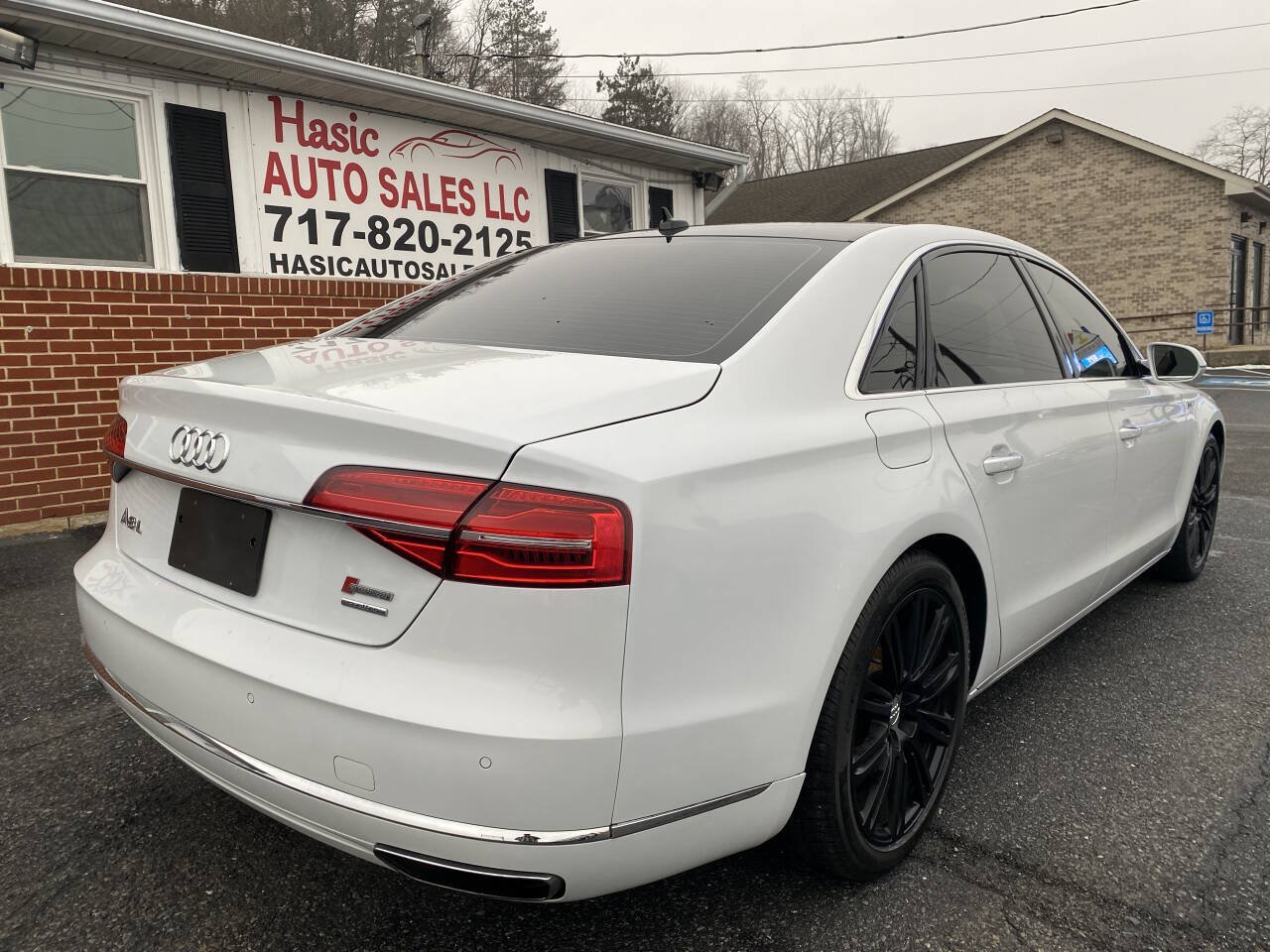 Used 2016 Audi A8 L 3.0T w/ Executive Package AWD/4WD image 4