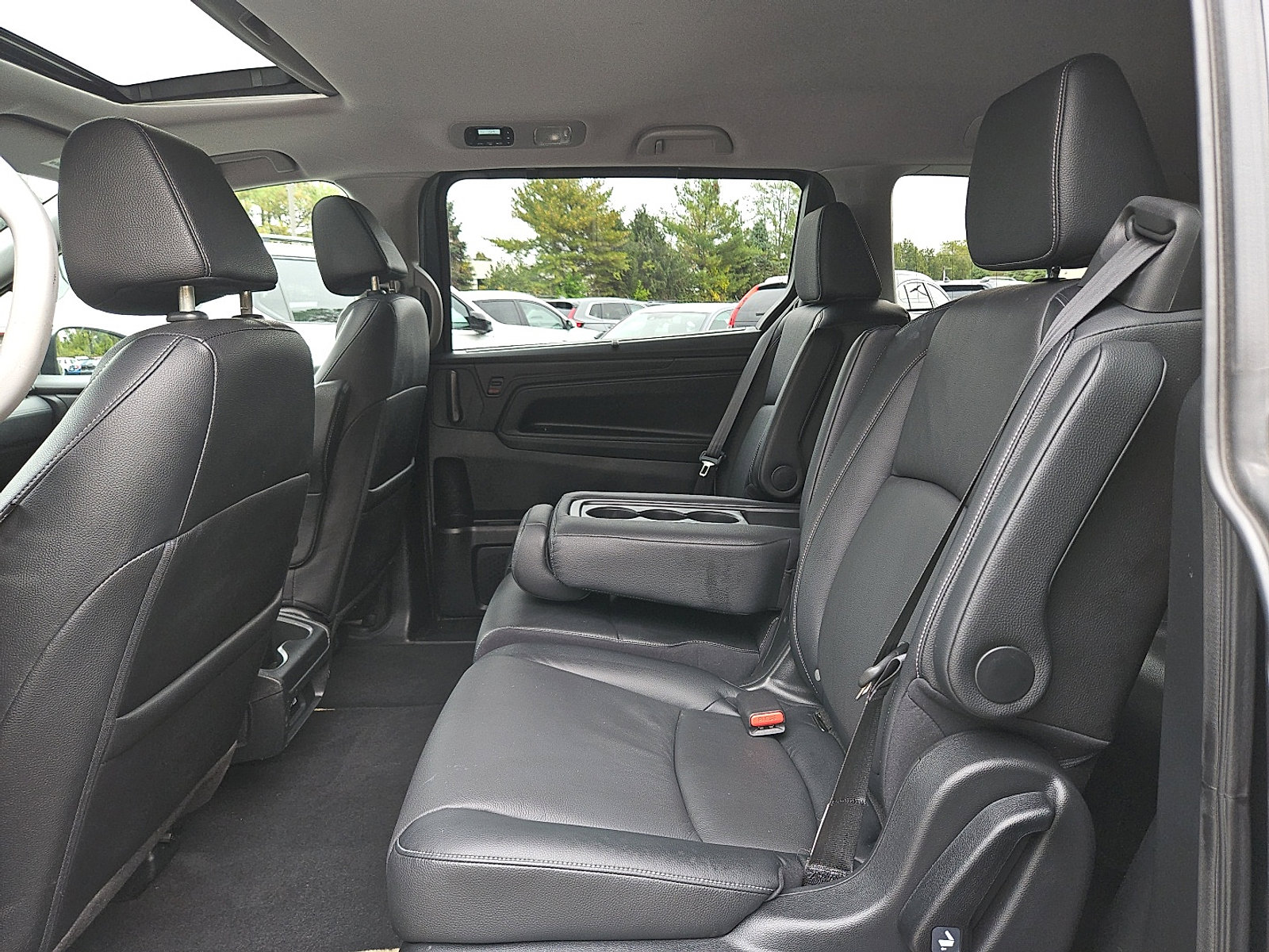 Used 2023 Honda Odyssey EX-L image 11