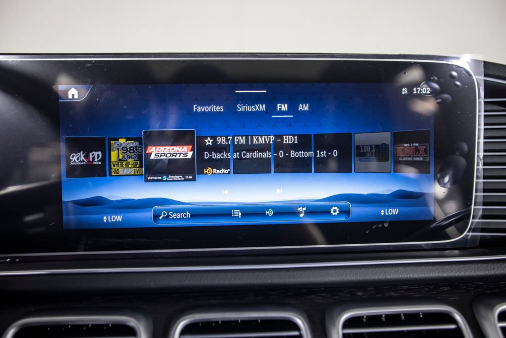 Used 2025 Mercedes-Benz GLS 580 4MATIC image 29