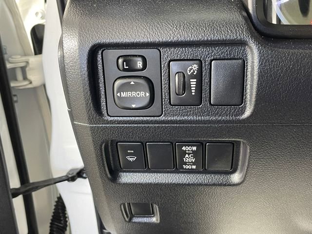 Used 2019 Toyota 4Runner SR5 Premium AWD/4WD image 15