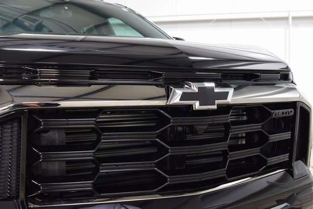 Used 2026 Chevrolet Equinox ACTIV image 11