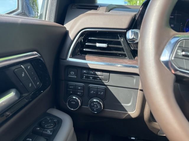 Certified 2025 Chevrolet Tahoe LT w/ Comfort Package AWD/4WD image 20