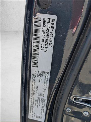Used 2024 Jeep Wagoneer Series II w/ Flexible Seating Group AWD/4WD image 26