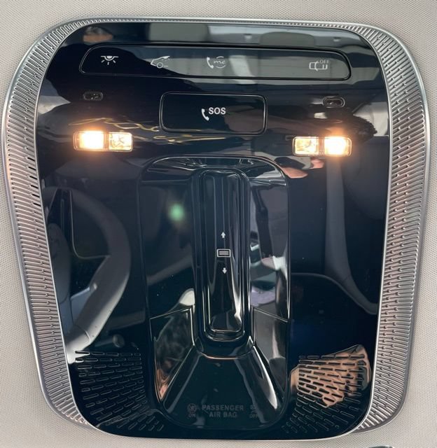 Used 2022 Mercedes-Benz EQS 580 4MATIC Sedan image 23