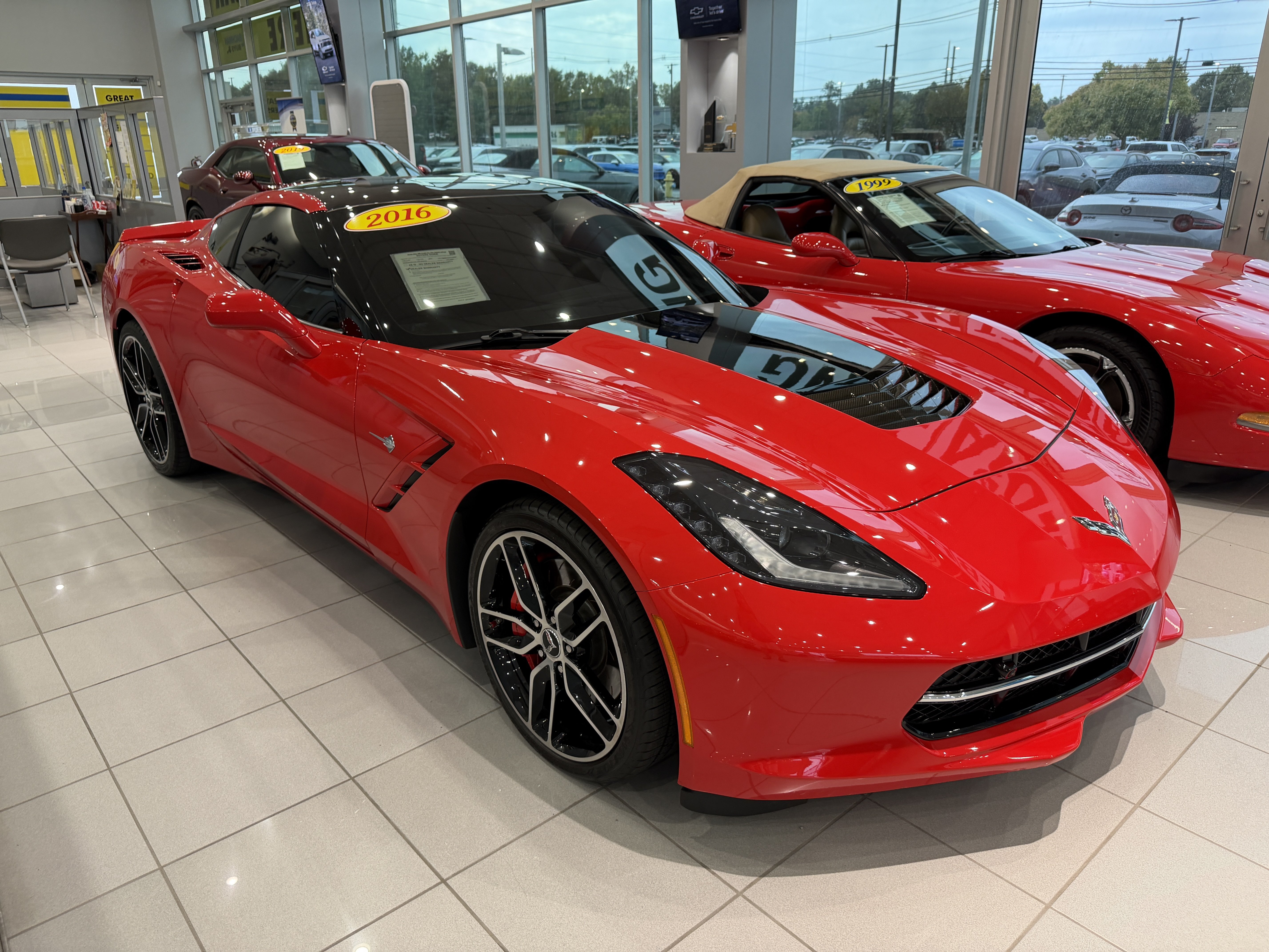 Used 2016 Chevrolet Corvette Stingray Coupe w/ 3LT Preferred Equipment Group RWD image 2