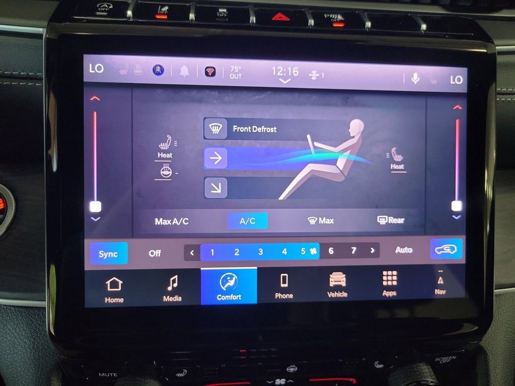 New 2025 Jeep Grand Cherokee Limited image 23