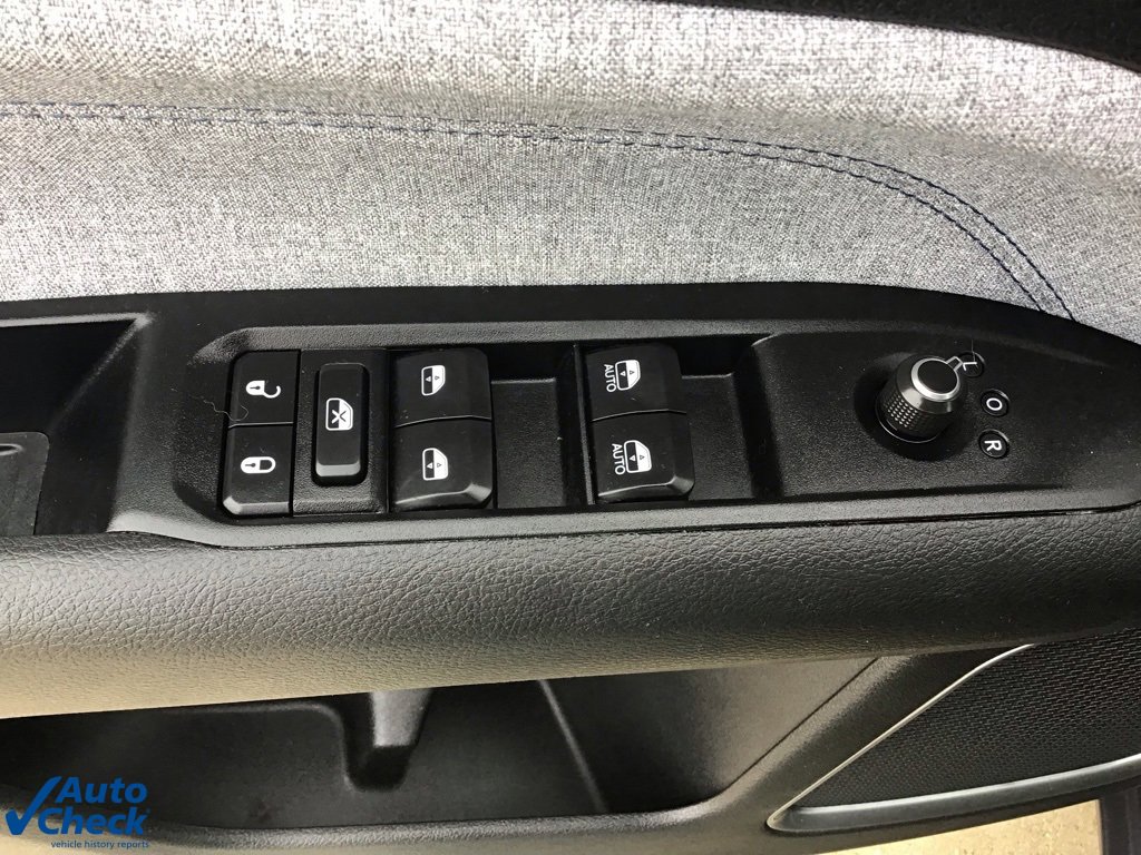 Used 2022 Jeep Compass Latitude image 28