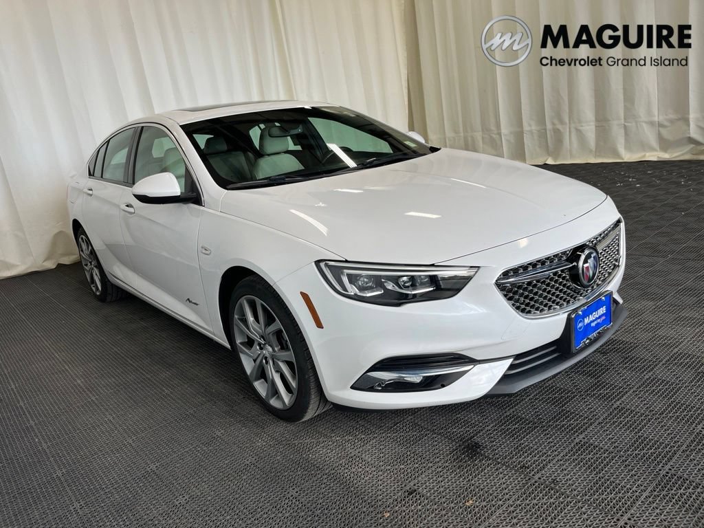 Used 2019 Buick Regal Avenir w/ Driver Confidence Package II FWD image 30