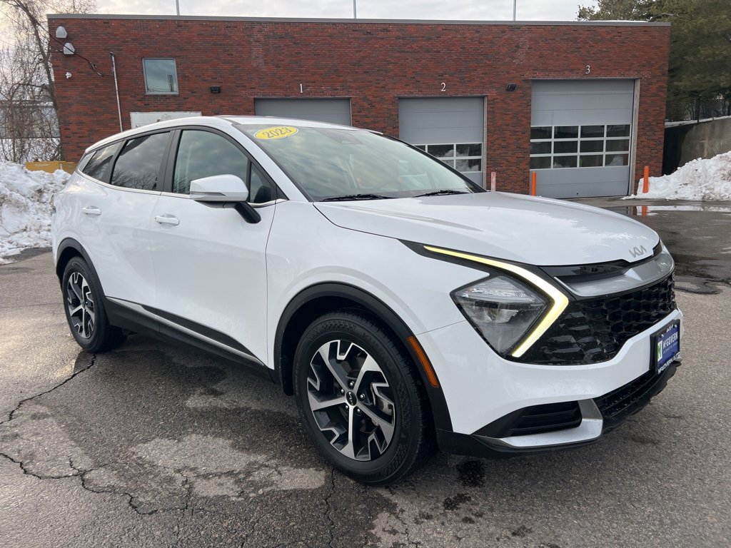 Used 2023 Kia Sportage EX image 6