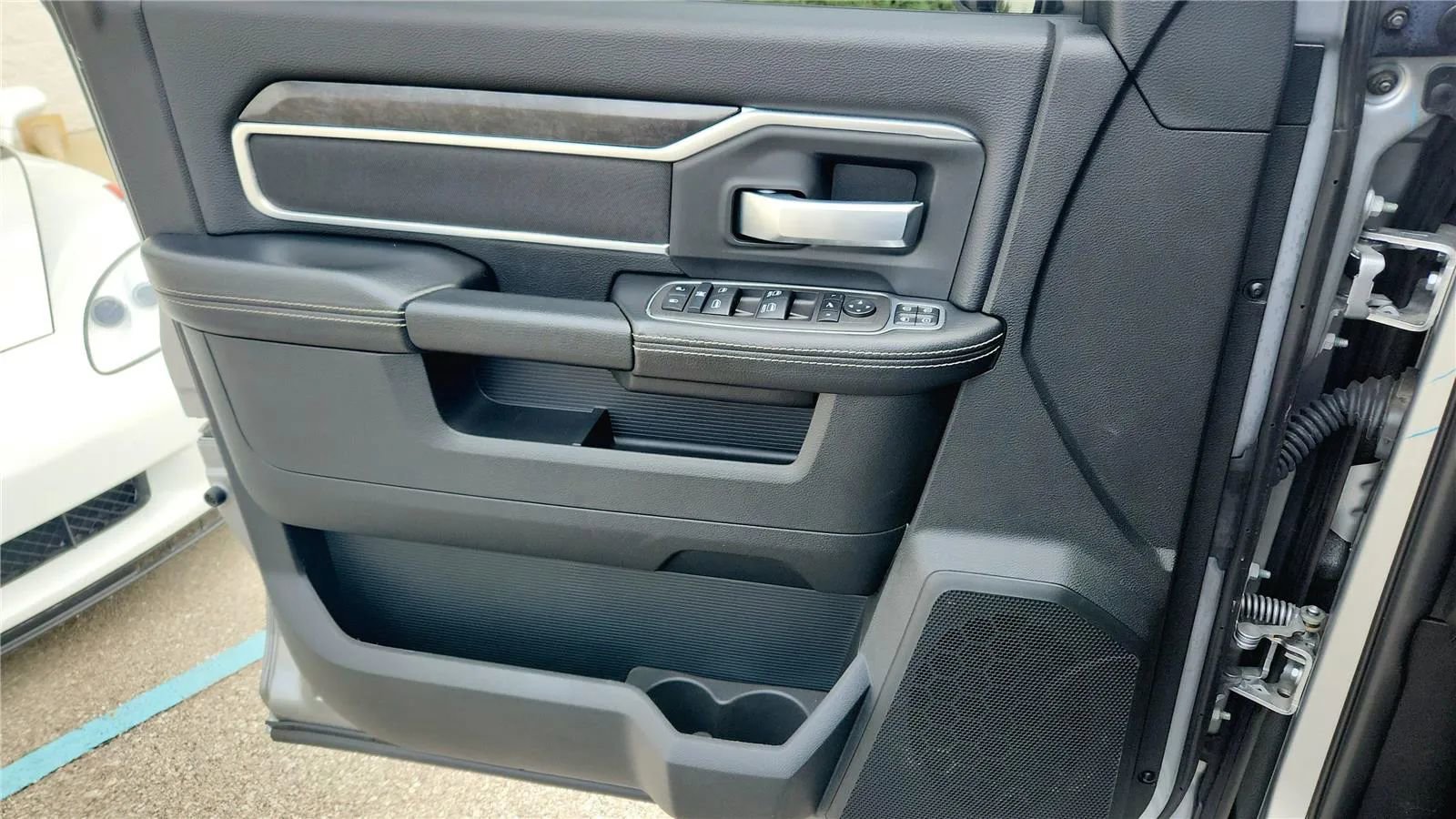 Used 2024 RAM 2500 Big Horn w/ Towing Technology Group image 24