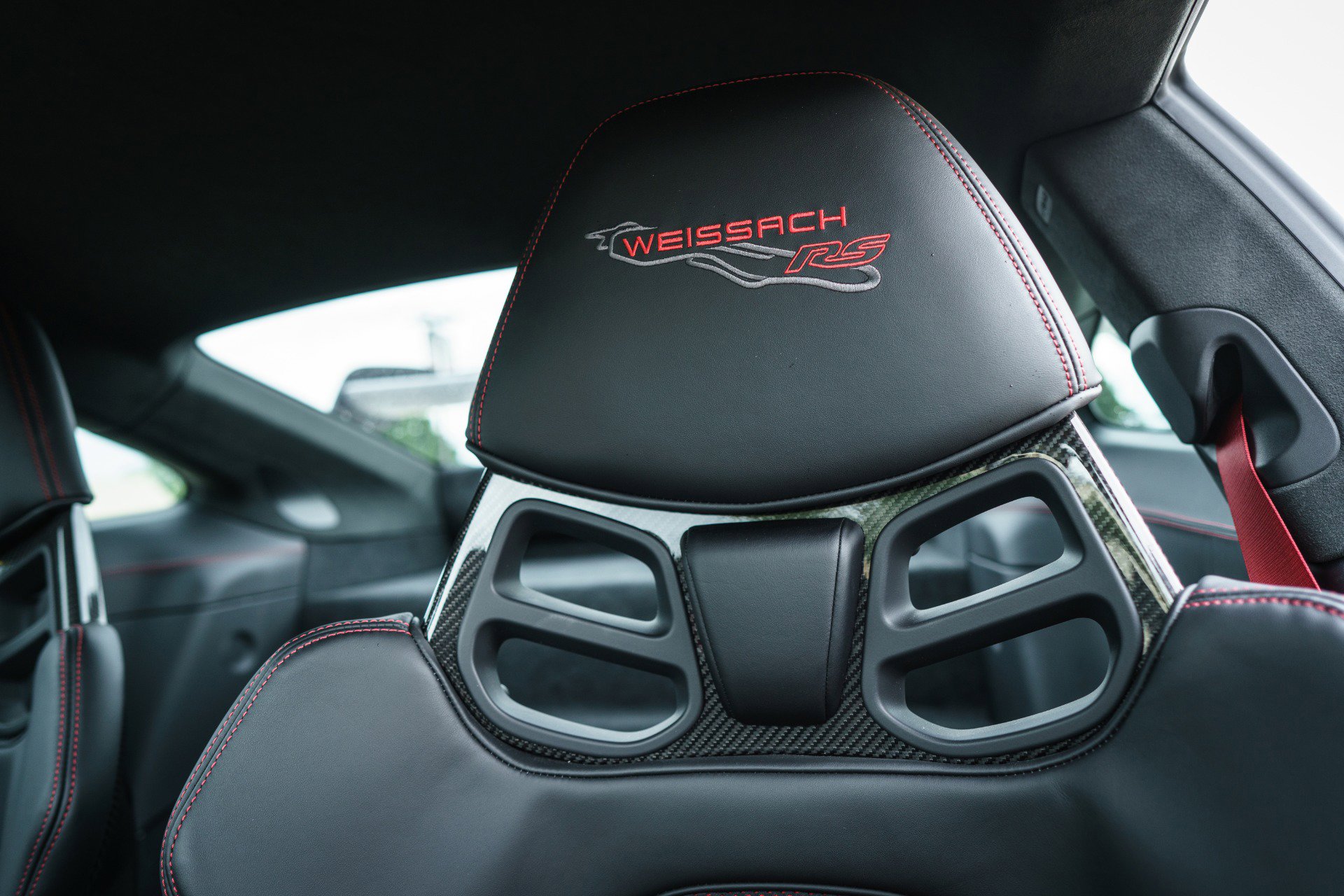 Used 2025 Porsche 911 GT3 RS RWD image 44