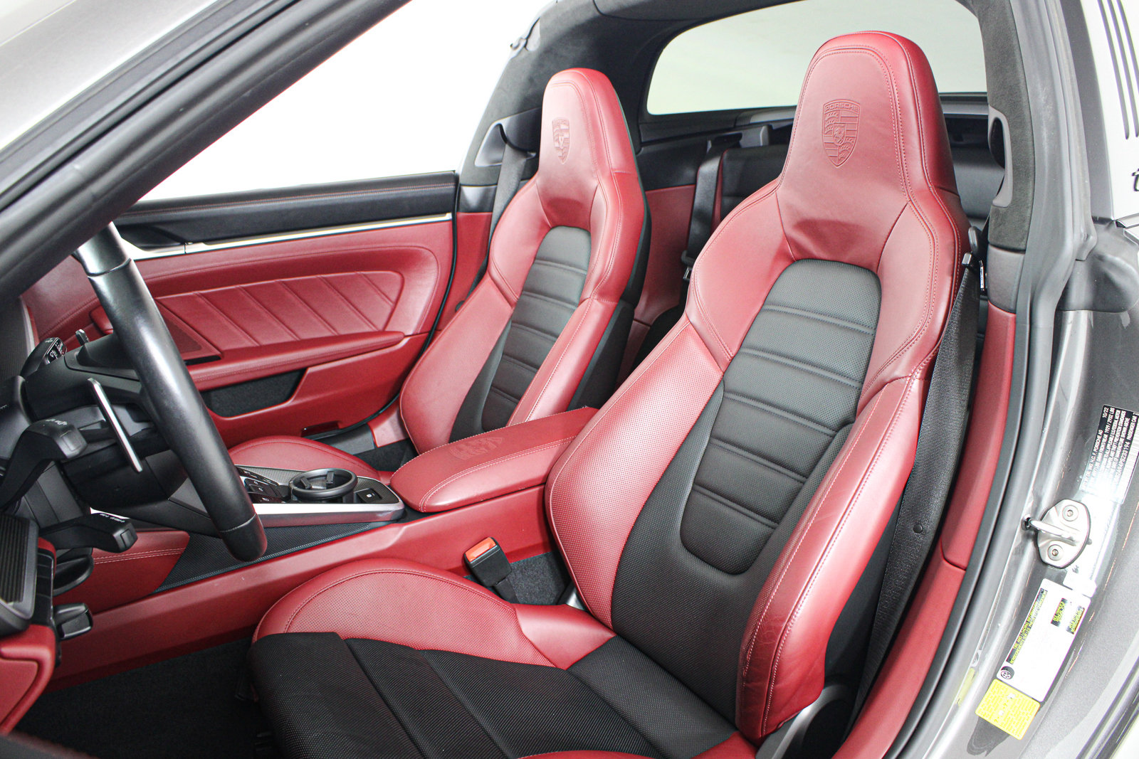 Used 2023 Porsche 911 Targa 4S AWD/4WD image 41