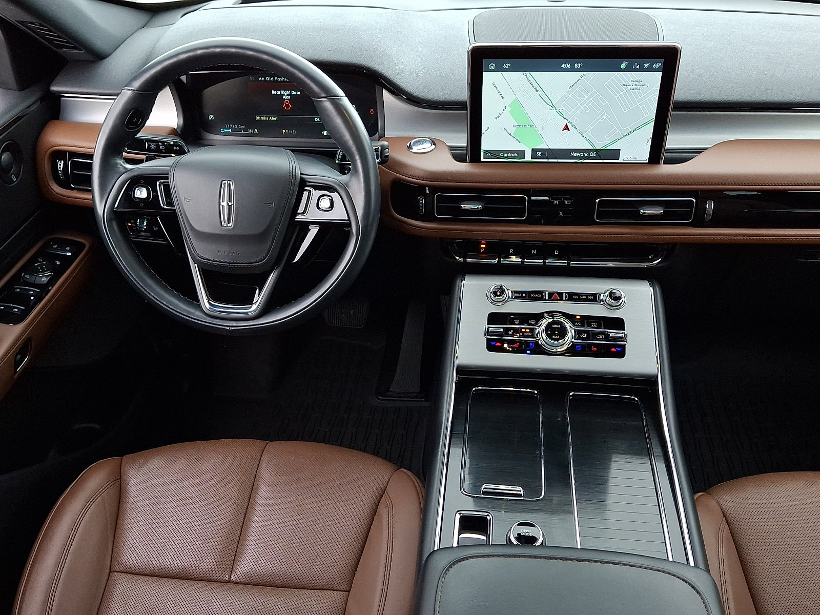Used 2023 Lincoln Aviator Reserve w/ Equipment Group 201A AWD/4WD image 15