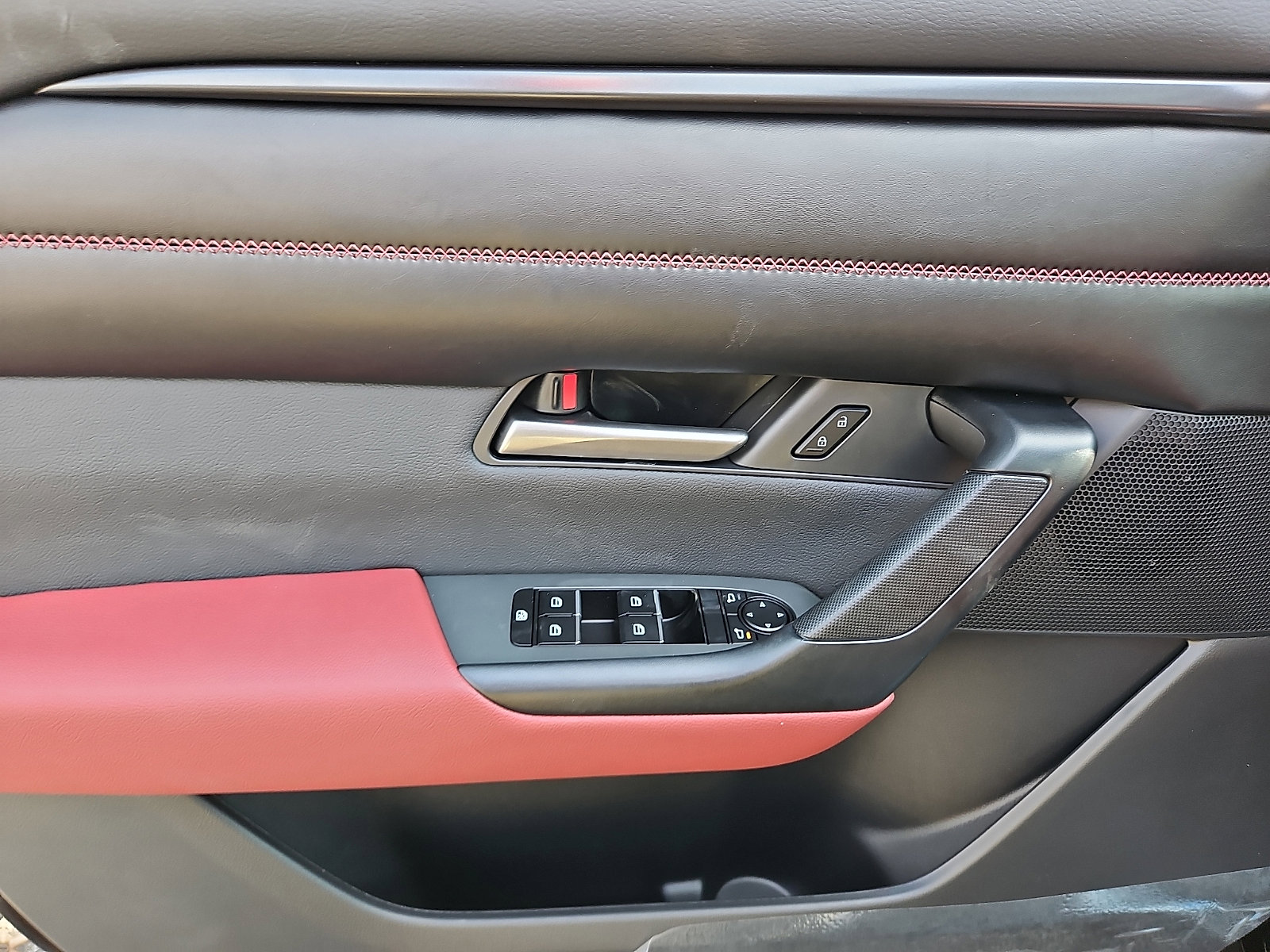 New 2026 MAZDA CX-50 AWD 2.5 Hybrid w/ Weather Package image 9