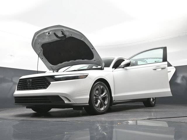 Certified 2023 Honda Accord EX image 35