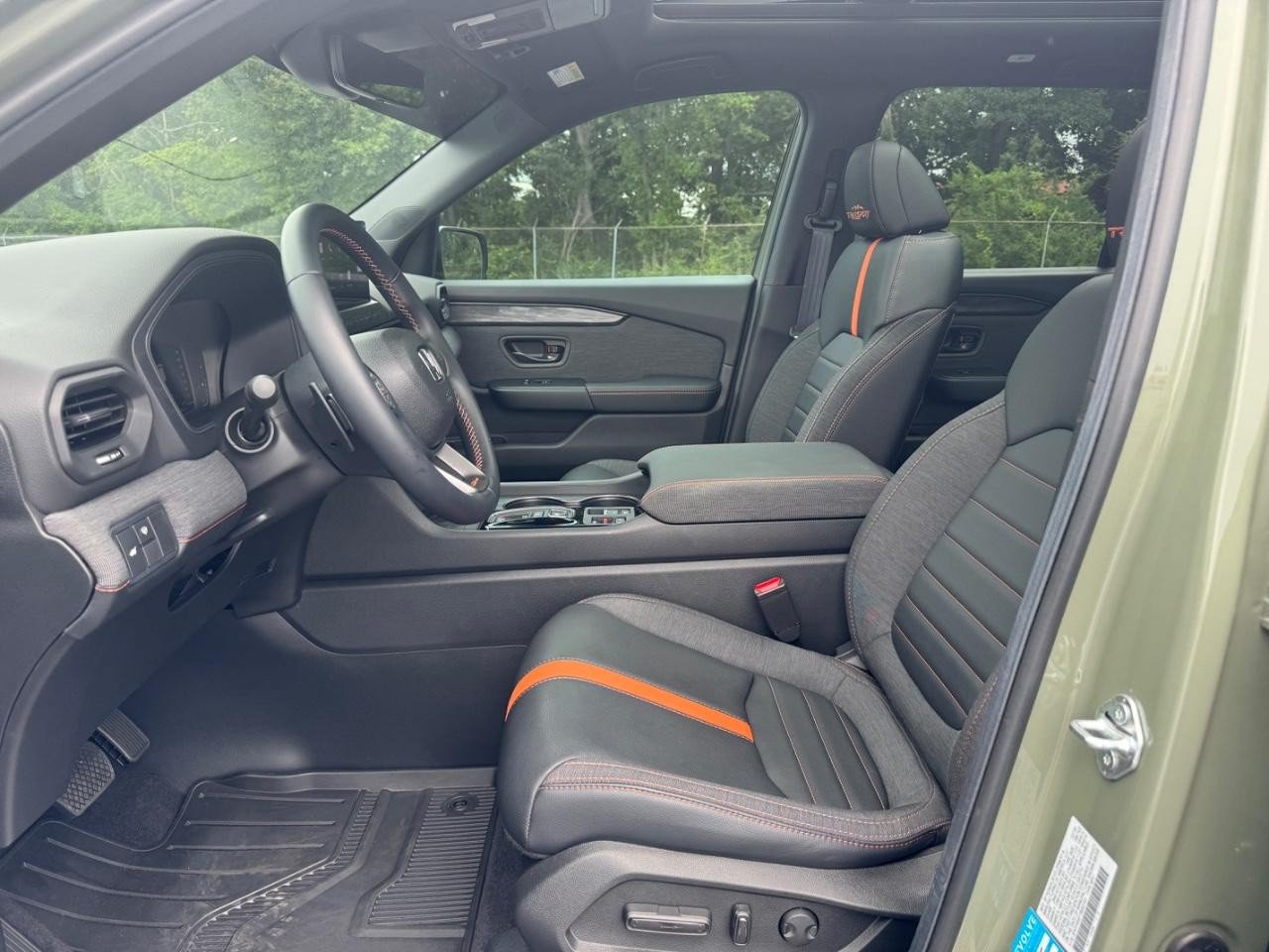 Certified 2026 Honda Passport TrailSport image 19