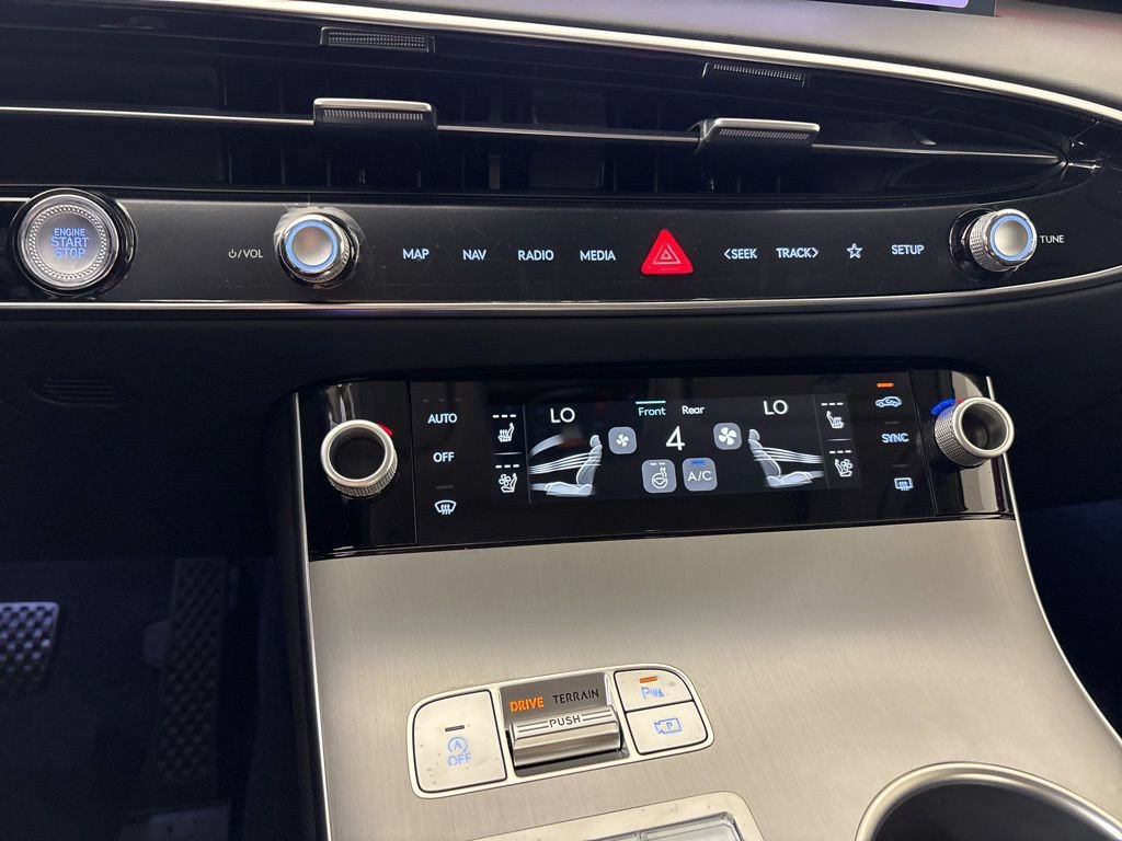 New 2026 Genesis GV70 2.5T Advanced AWD/4WD image 43