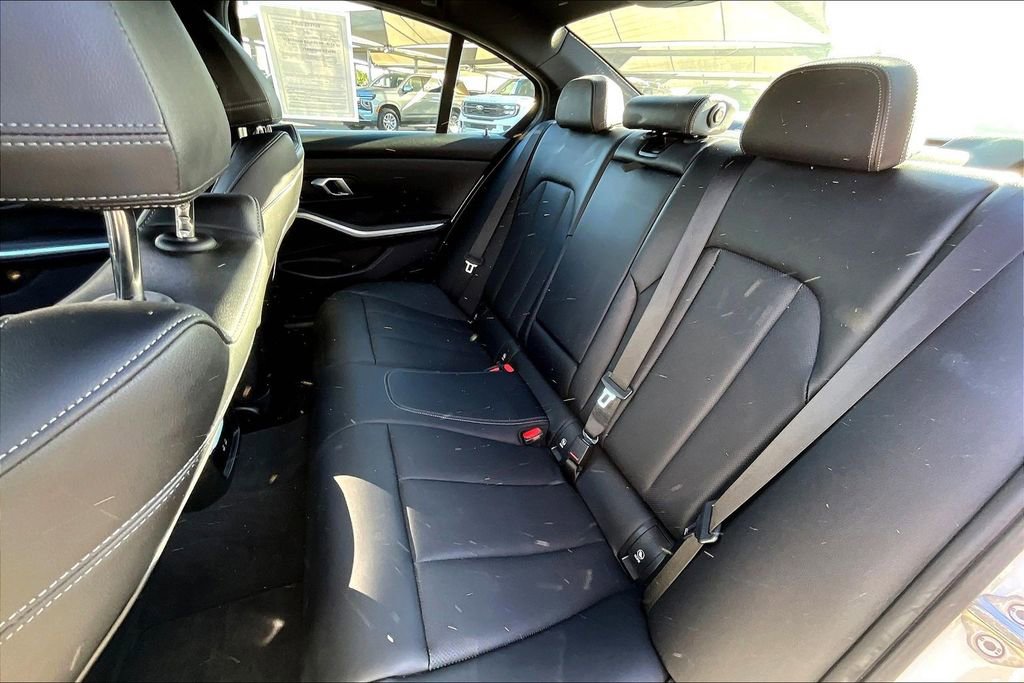 Used 2025 BMW 330i Sedan image 37