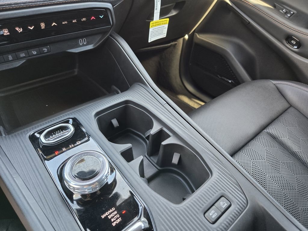 New 2026 Jeep Cherokee Overland image 13