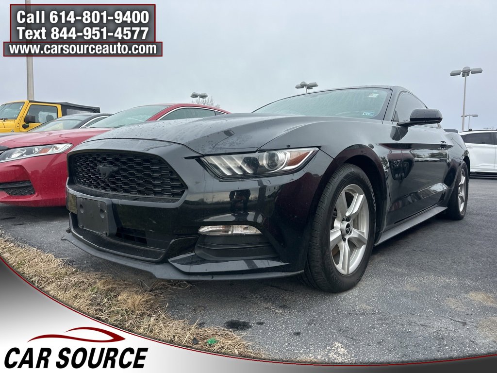Used 2017 Ford Mustang Coupe image 1