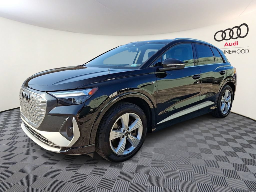 Certified 2024 Audi Q4 e-tron Premium Plus w/ Premium Plus AWD/4WD image 3