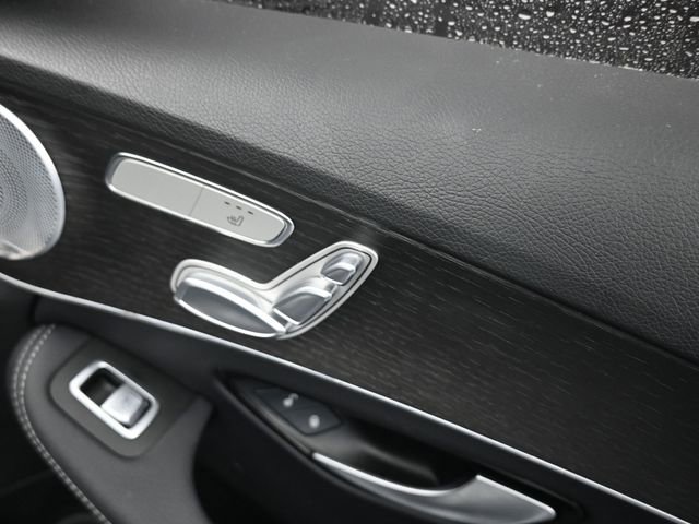Used 2021 Mercedes-Benz C 300 4MATIC Sedan image 8