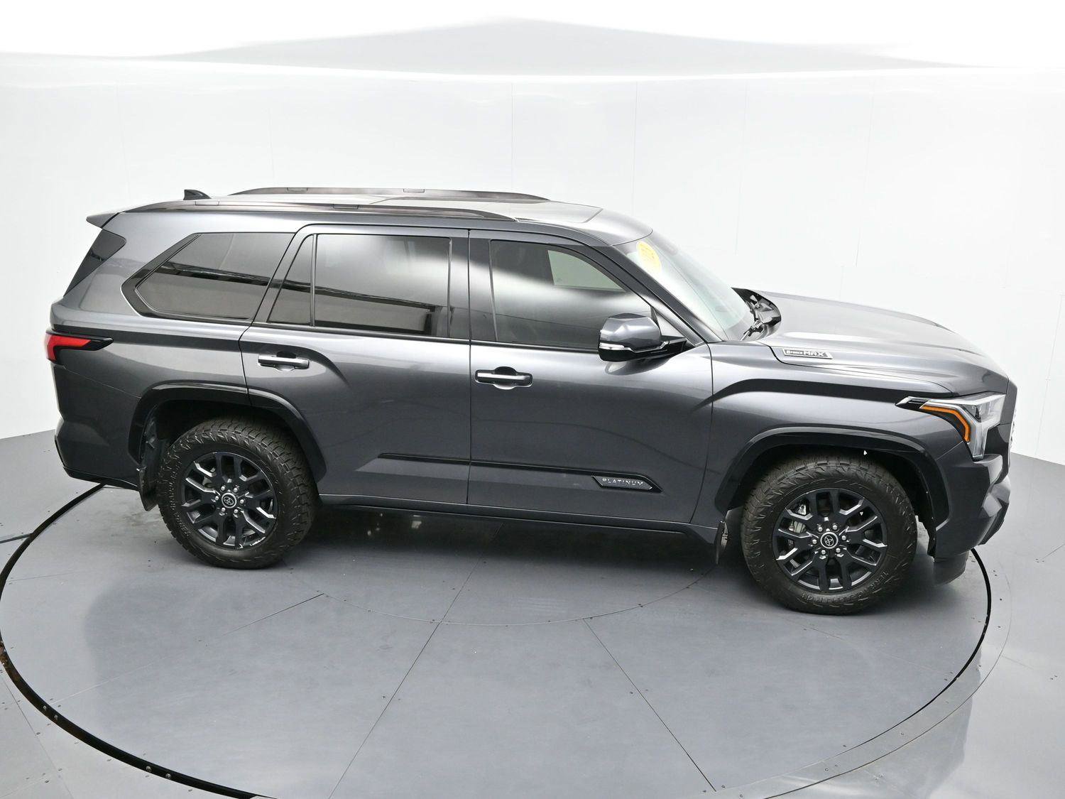 Used 2023 Toyota Sequoia Platinum AWD/4WD image 46