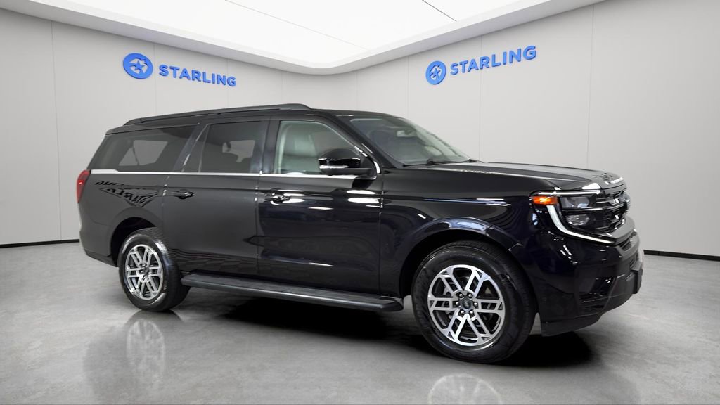 Used 2025 Ford Expedition Max Active image 9