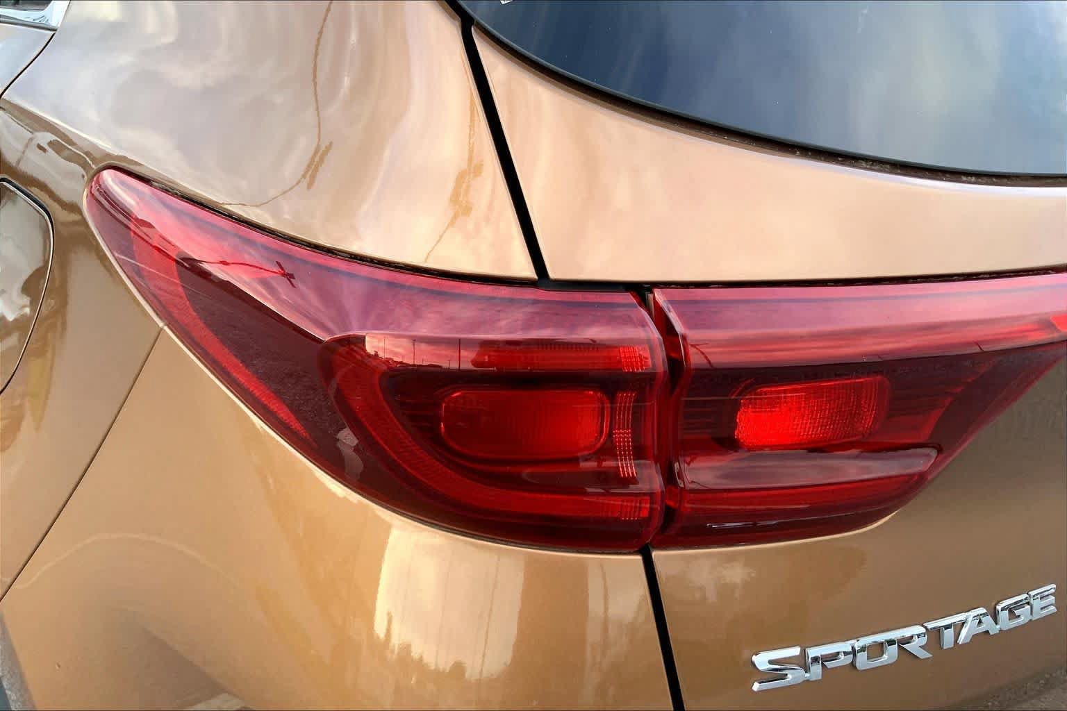 Used 2020 Kia Sportage LX w/ LX Popular Package FWD image 26