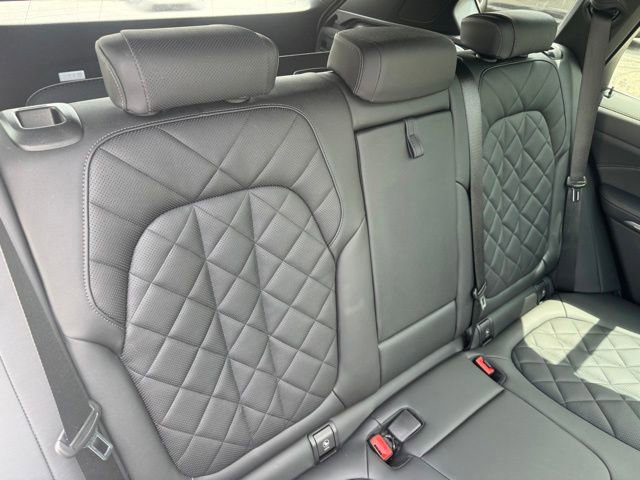 Certified 2025 BMW X5 xDrive40i w/ Premium Package AWD/4WD image 32