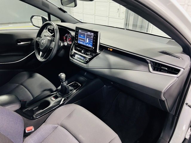 Used 2021 Toyota Corolla SE image 28