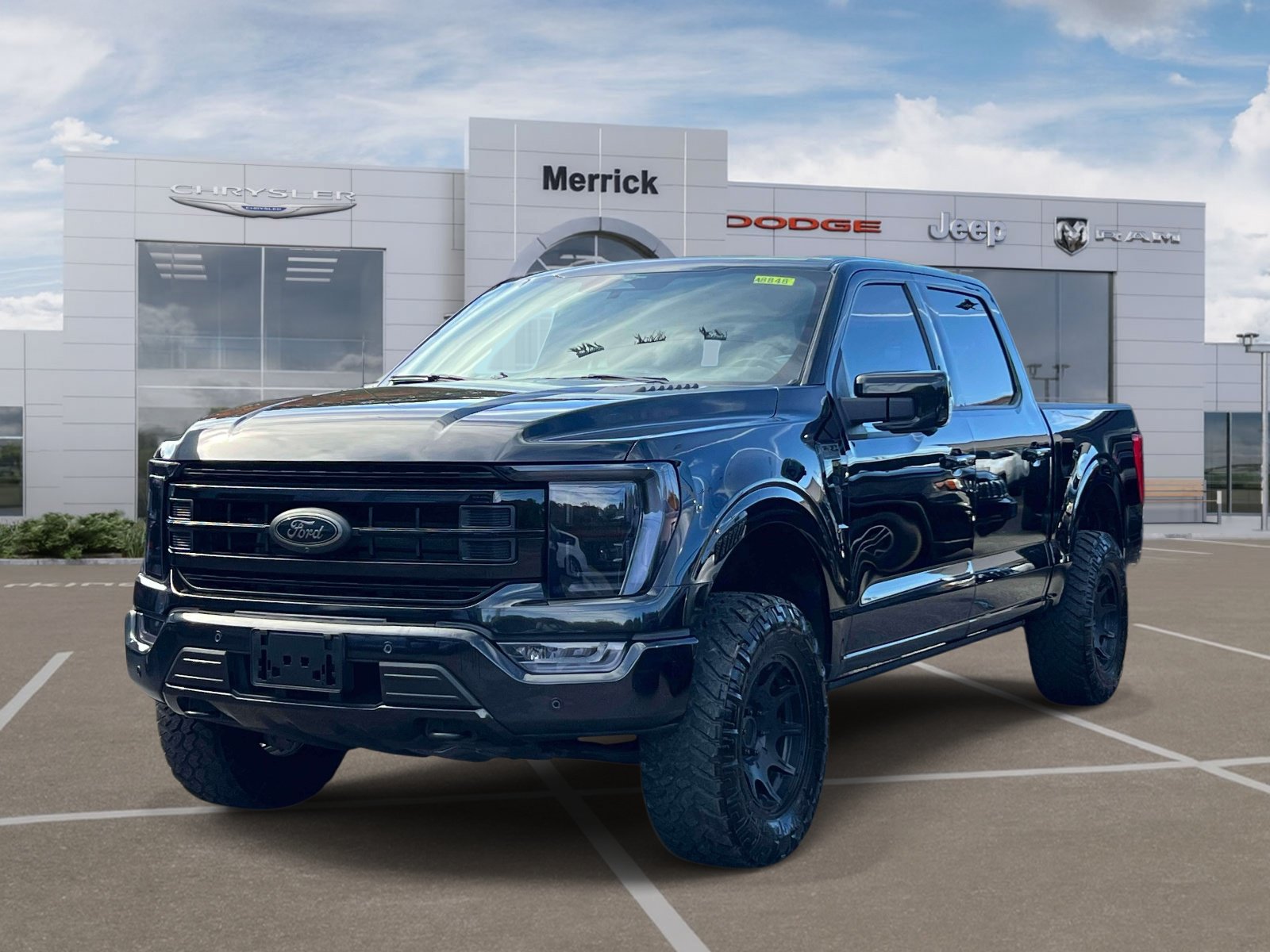 Used 2023 Ford F150 Lariat w/ Equipment Group 502A High AWD/4WD image 3