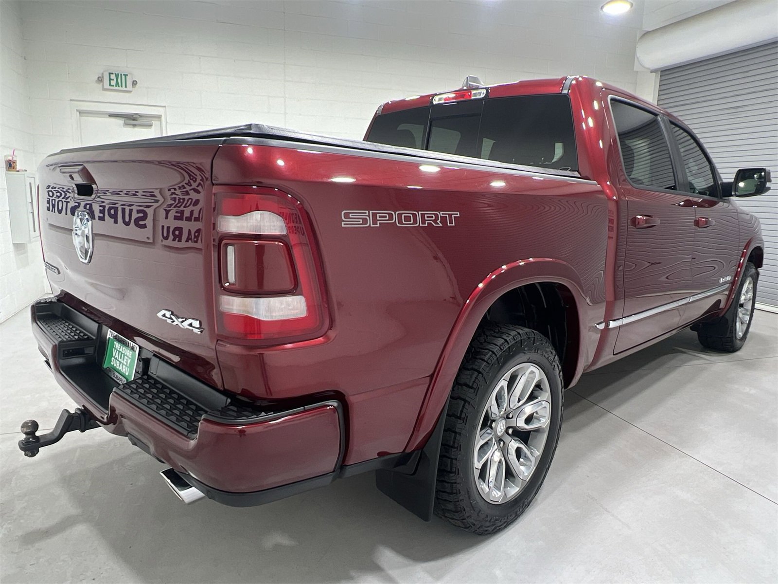 Used 2021 RAM 1500 Laramie w/ Sport Appearance Package image 8