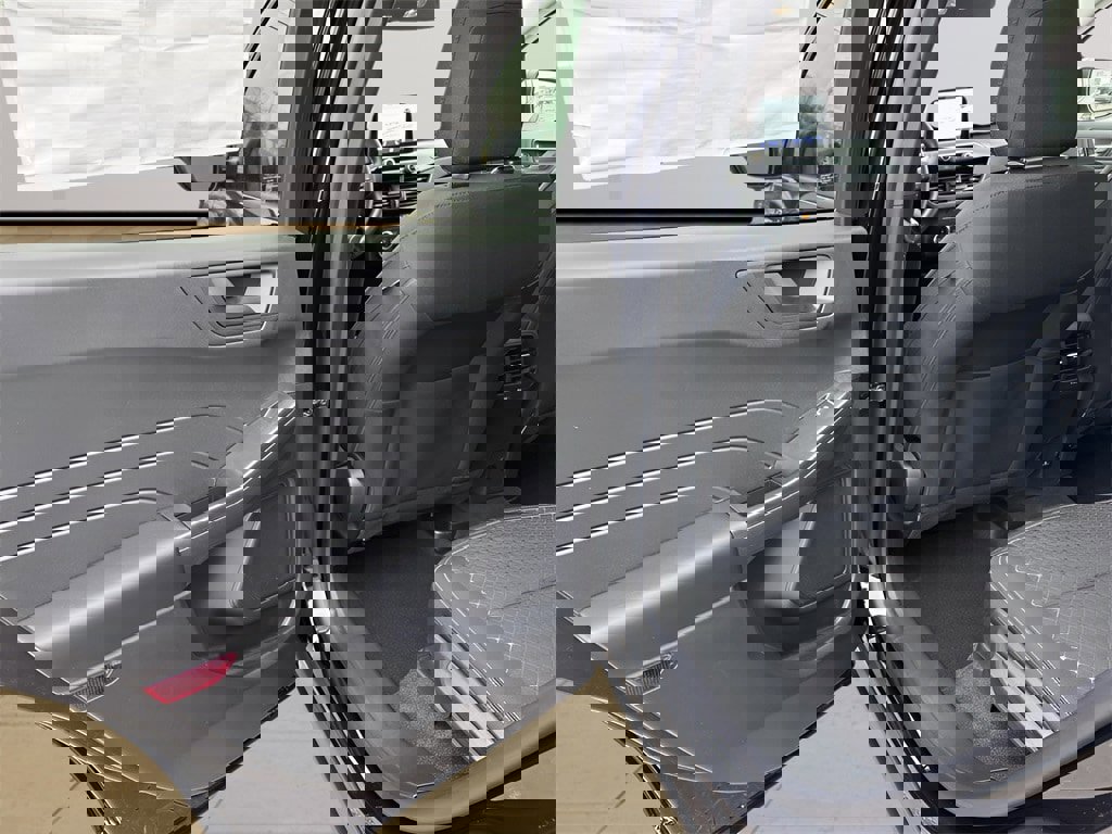 New 2026 Ford Escape Active image 28