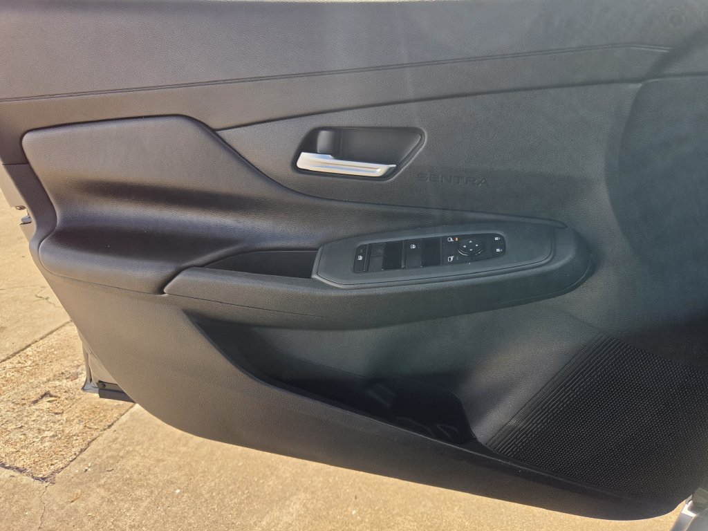 Used 2026 Nissan Sentra SV w/ Floor Mat Package FWD image 25