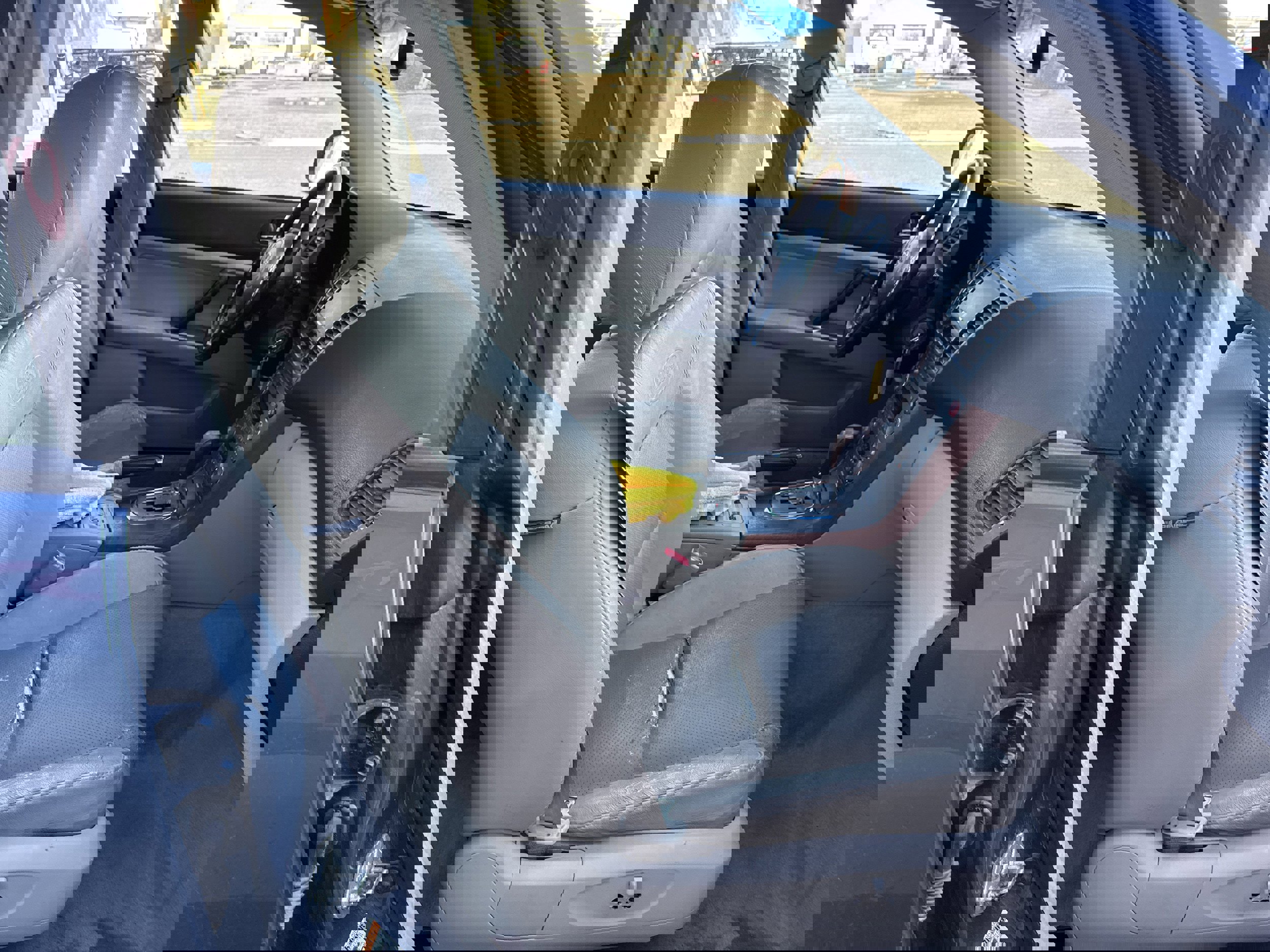 Used 2005 Subaru Outback 3.0R L.L. Bean image 6