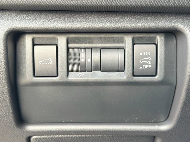 Used 2026 Subaru Forester Premium AWD/4WD image 36