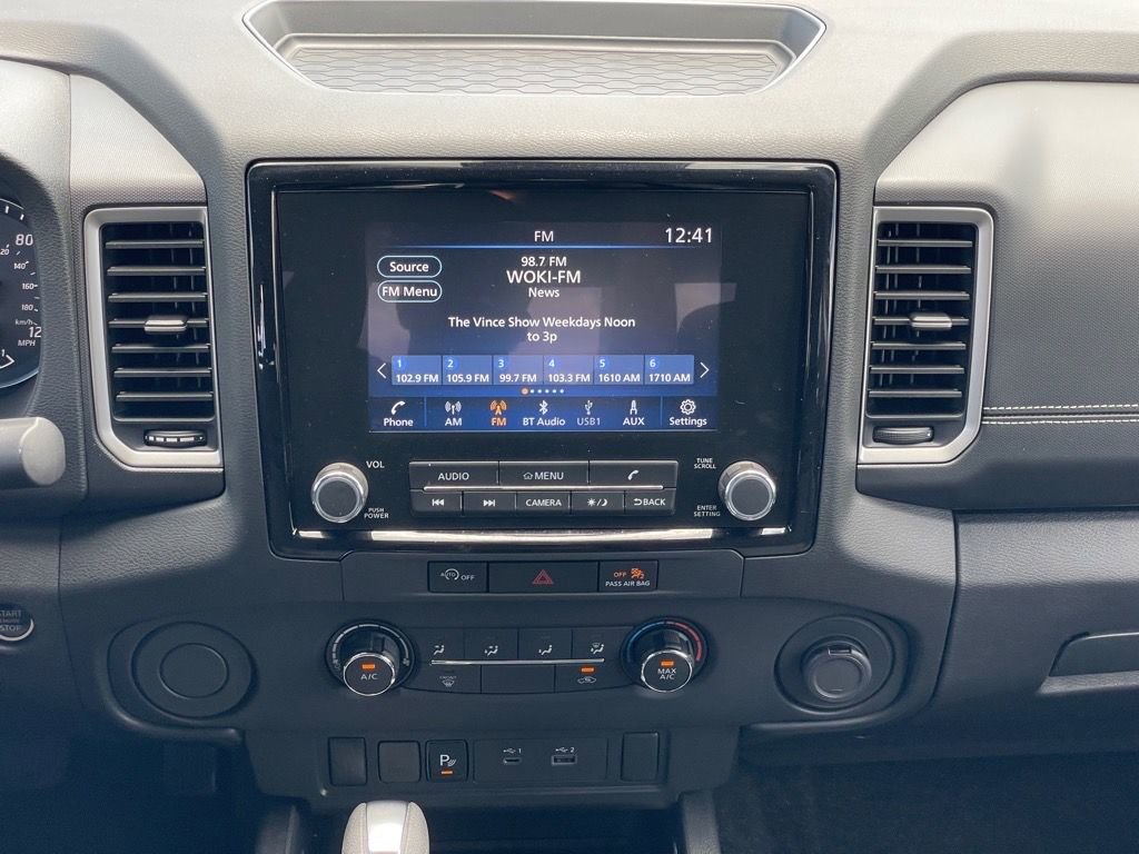 Used 2024 Nissan Frontier SV w/ Technology Package image 15