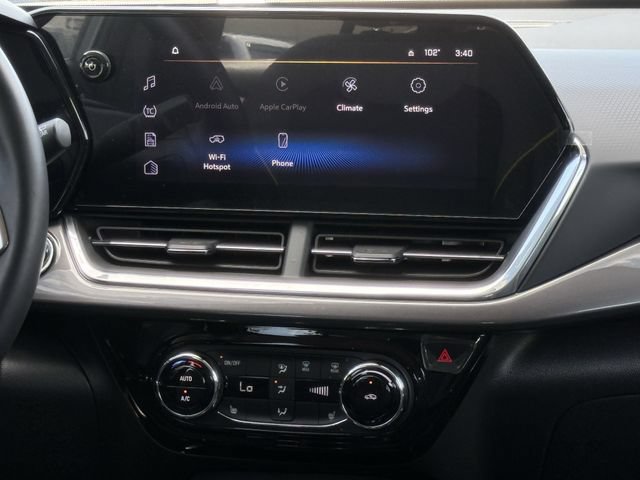 Certified 2025 Chevrolet Trax ACTIV FWD image 18