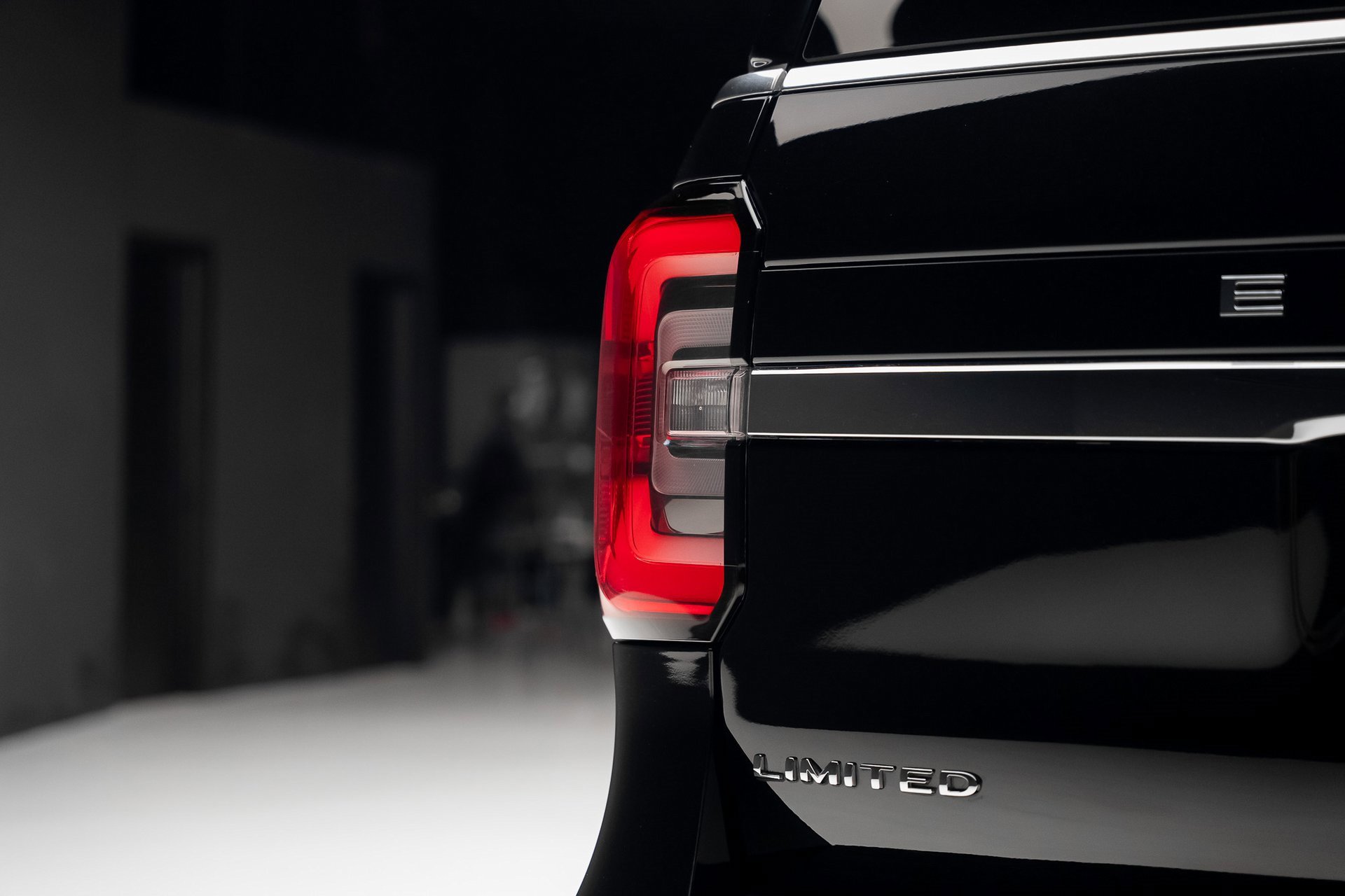 Used 2024 Ford Expedition Max Limited image 26