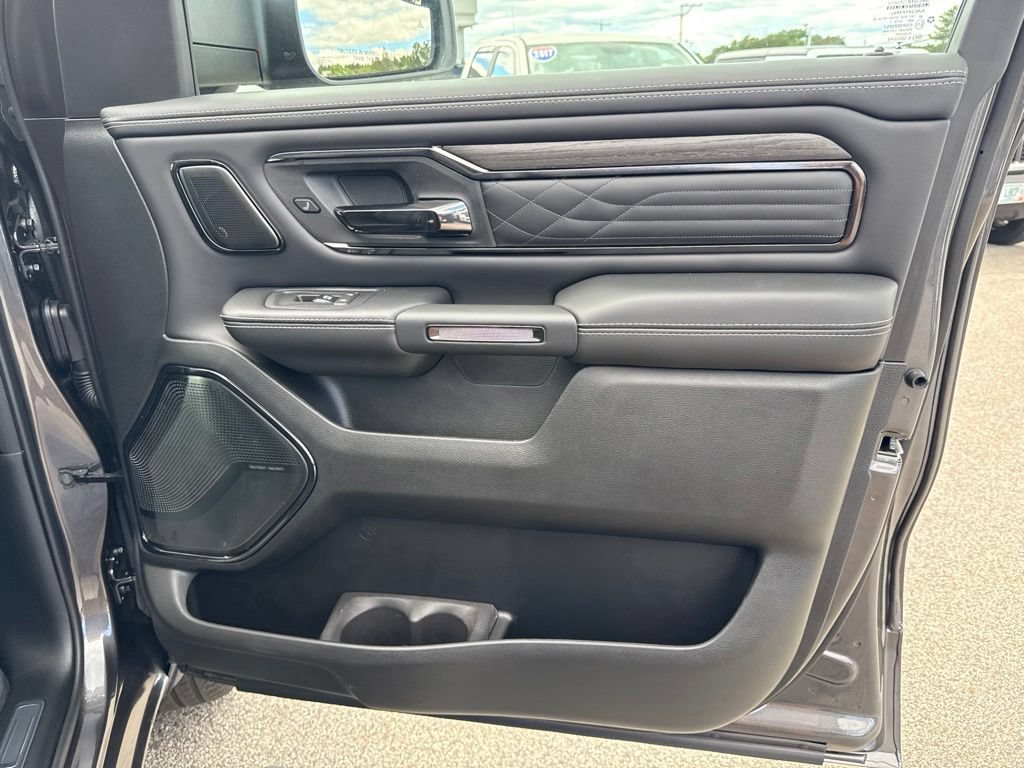 New 2027 RAM 1500 Limited AWD/4WD image 29
