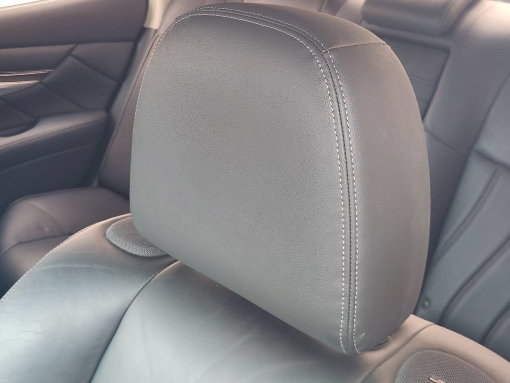 Used 2013 INFINITI M37 w/ Premium Pkg RWD image 25