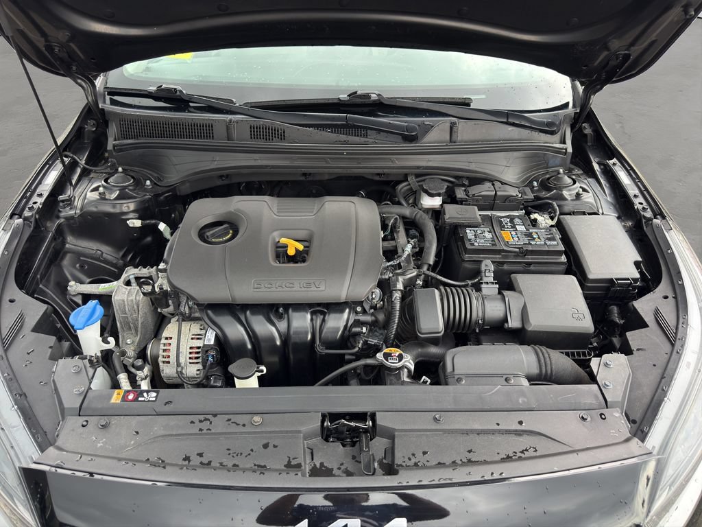 Used 2022 Kia Forte LXS FWD image 22