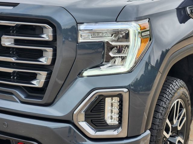 Used 2021 GMC Sierra 1500 AT4 w/ AT4 Value Package AWD/4WD image 9